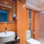 Rexee Hotel 3*